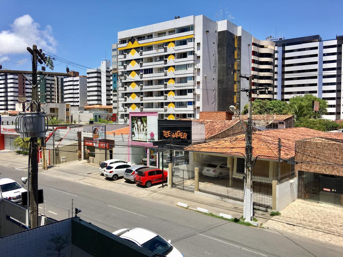 Férias na praia de Ponta Verde Maceió Esterno foto
